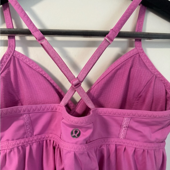 EUC LULULEMON TOP - Picture 2 of 7